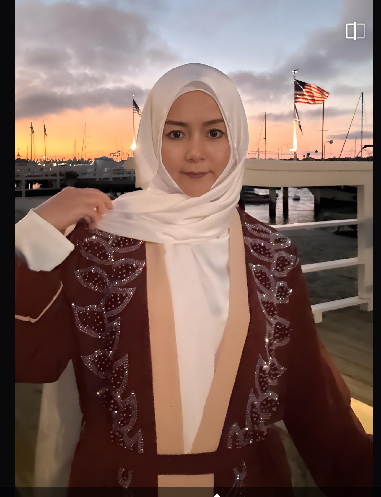 Sparkling abaya shines from within