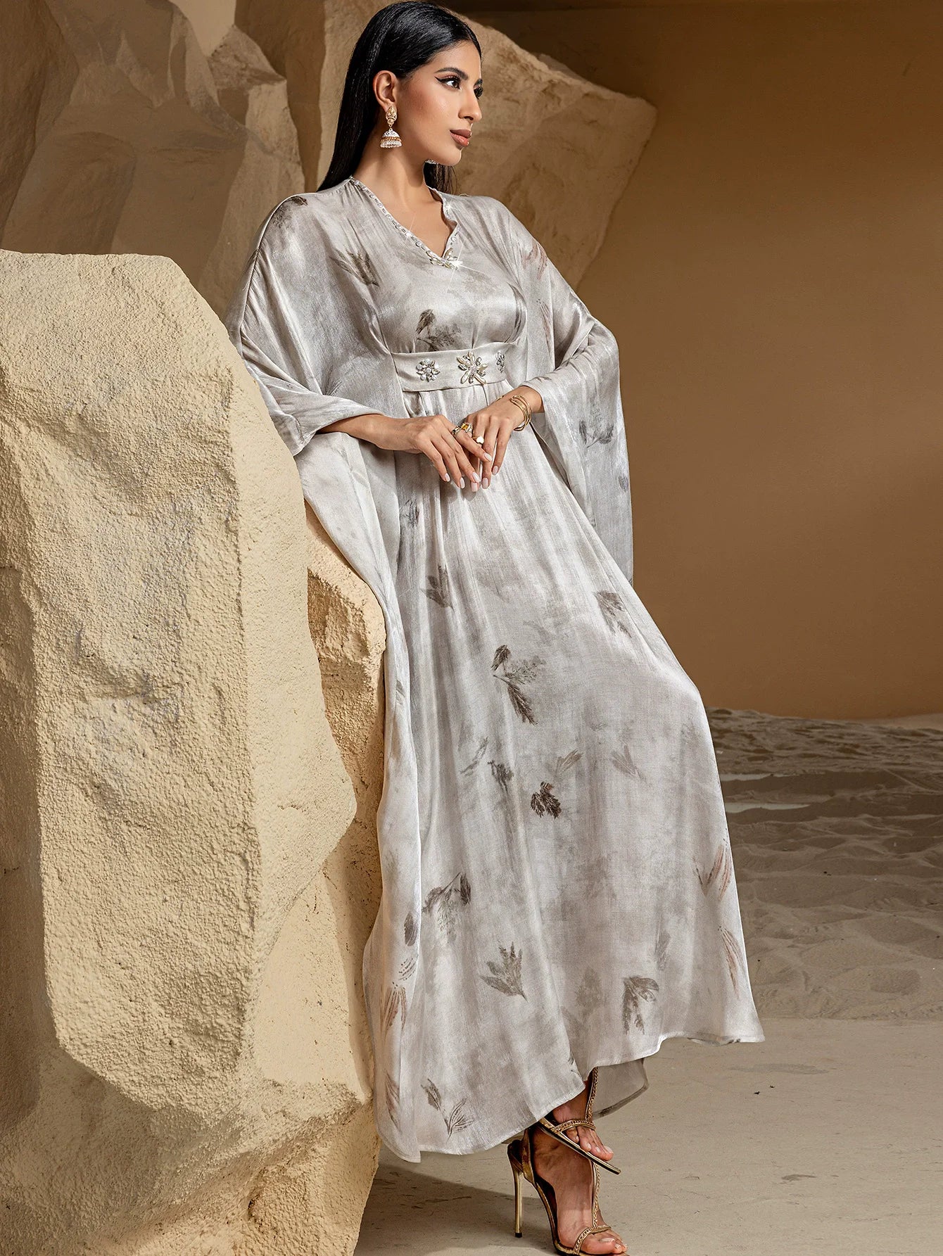 Desert Butterfly Silver Kaftan Abaya – Eid & Ramadan Modest Long Dress (LXD8)
