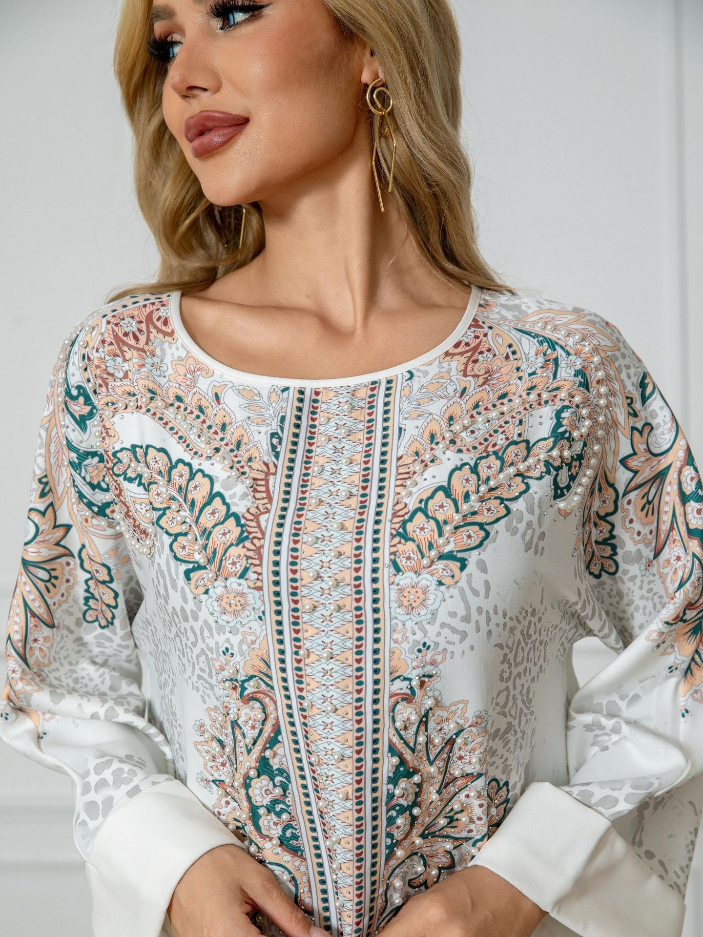 Majestic Paisley Print Abaya – Elegant Modest Dress for Eid & Ramadan (K12)