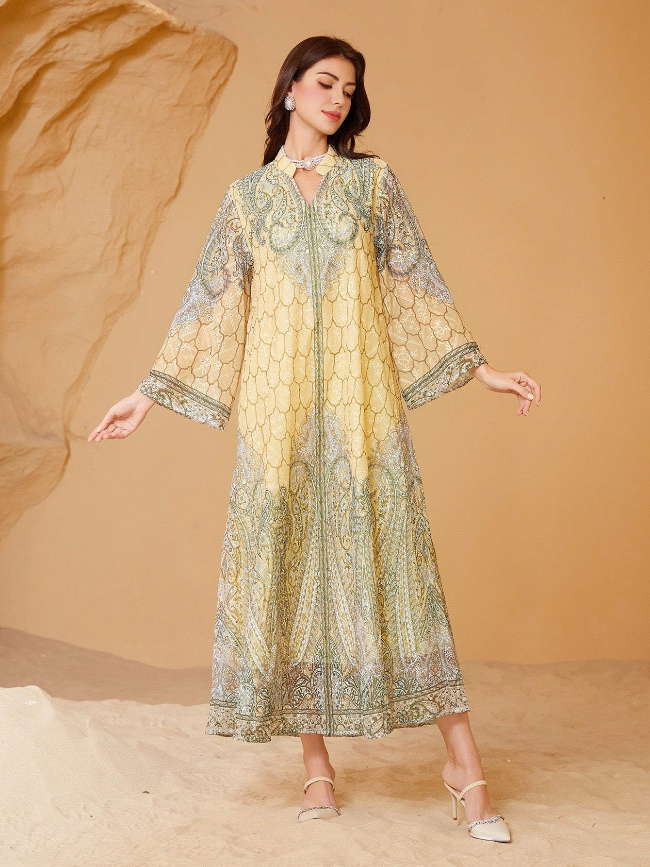 Majestic Paisley Print Abaya – Elegant Modest Dress for Eid & Ramadan (K11)