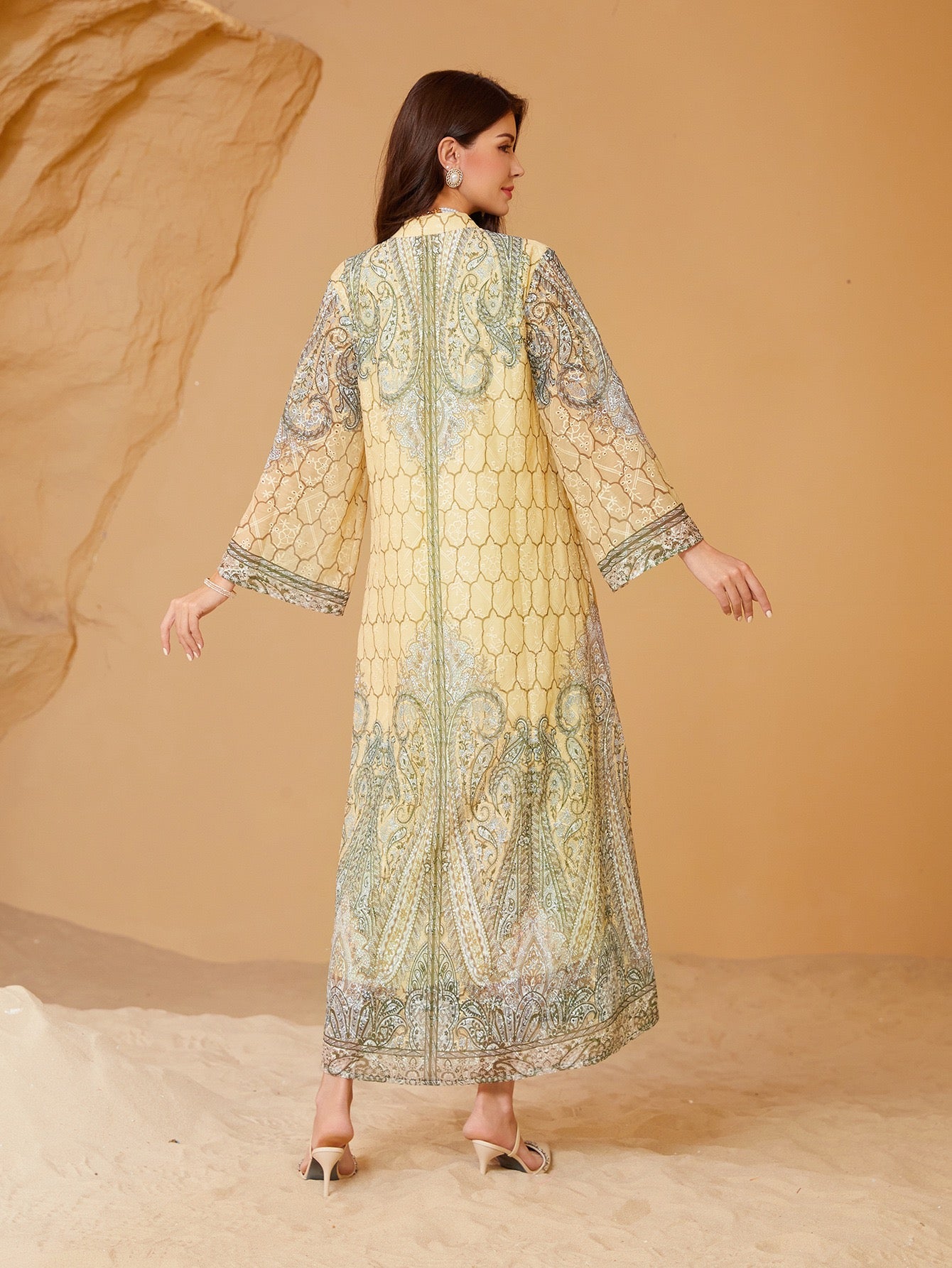 Majestic Paisley Print Abaya – Elegant Modest Dress for Eid & Ramadan (K11)