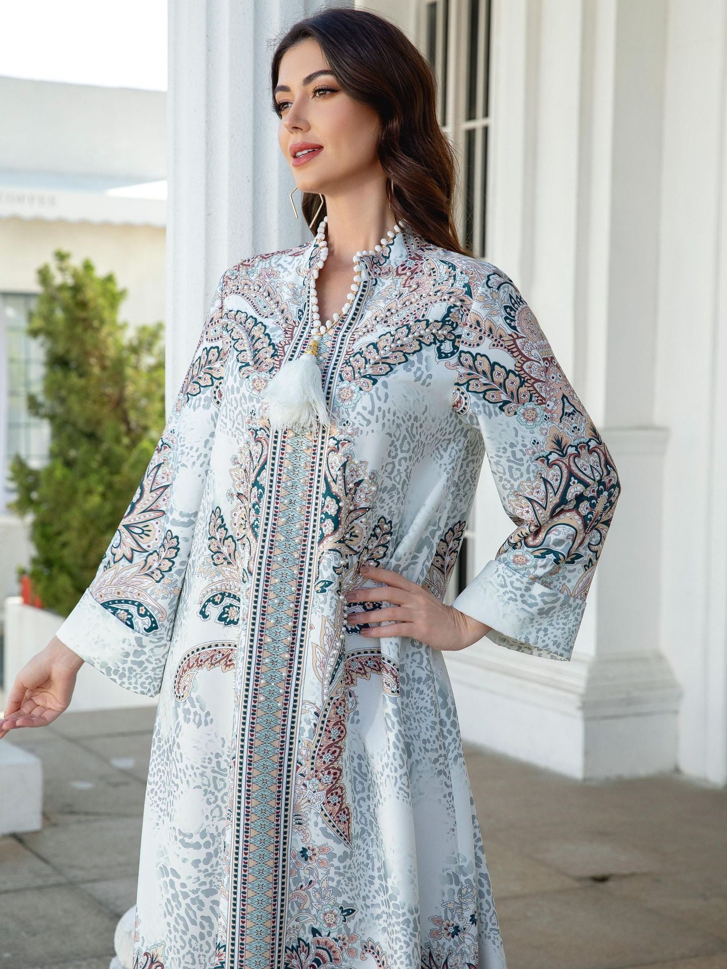 Majestic Paisley Print Abaya – Elegant Modest Dress for Eid & Ramadan (K2)