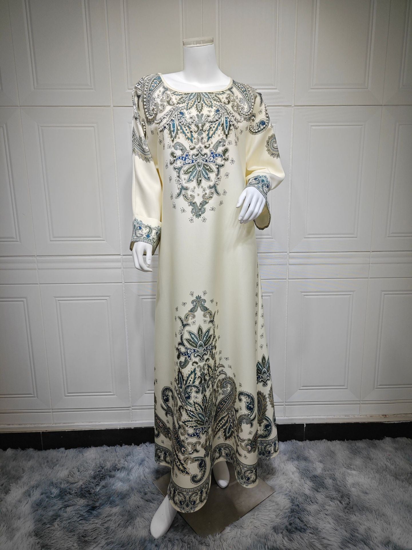 Majestic Paisley Print Abaya – Elegant Modest Dress for Eid & Ramadan (K9)