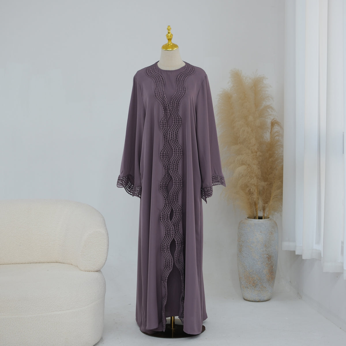 Noura wave lace open abaya set in Mauve