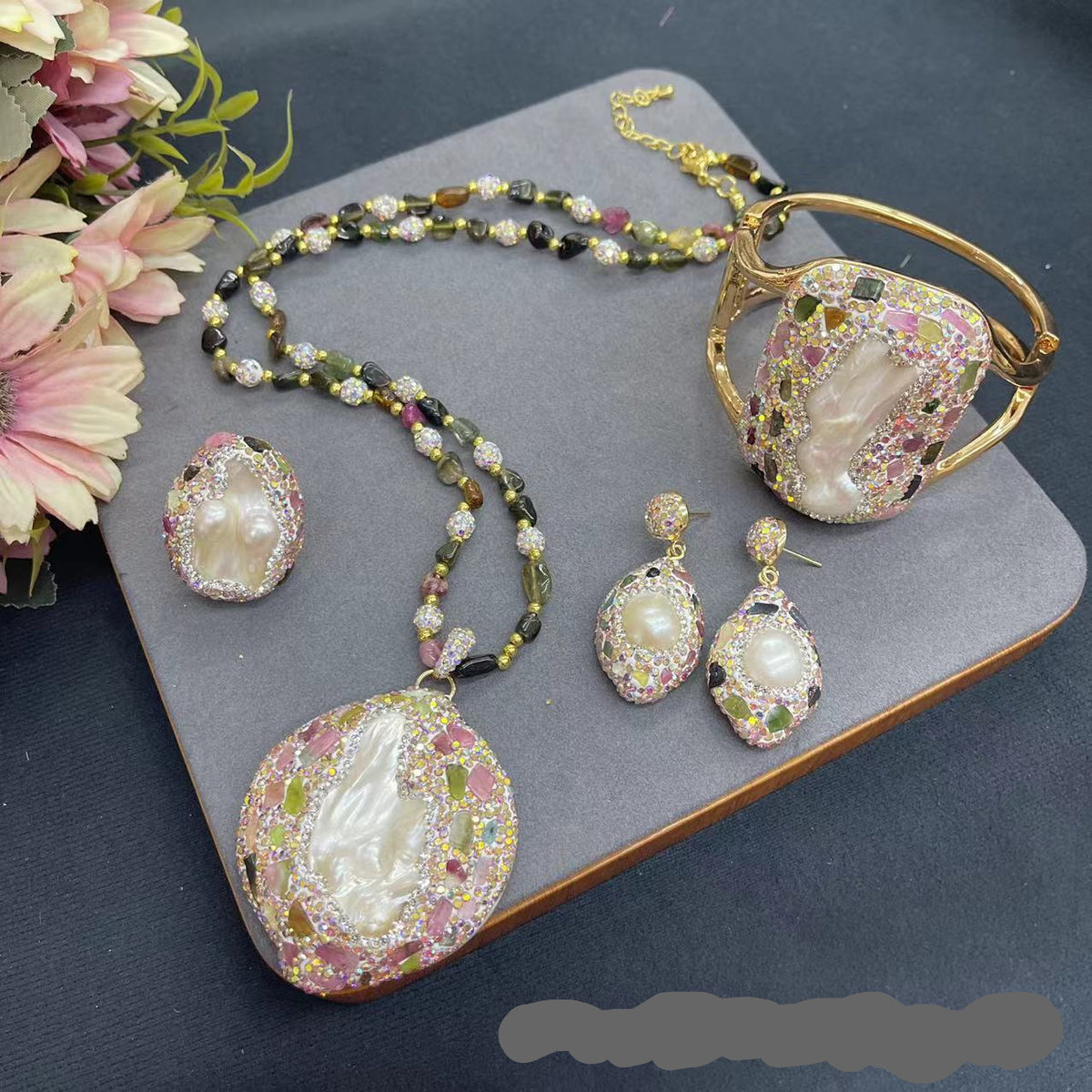 Baroque pearl and gem 4-piece jewelry set