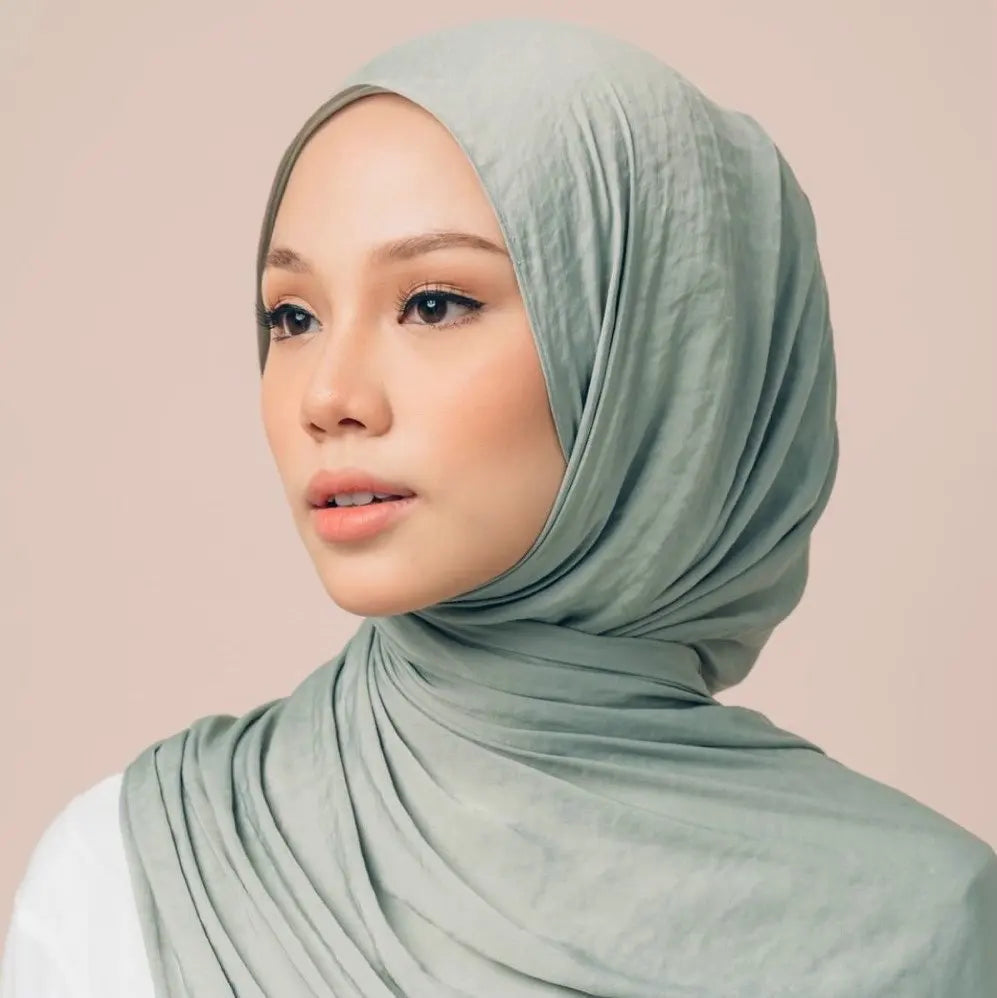 HB19 Premium Velvet Satin Chiffon Hijab