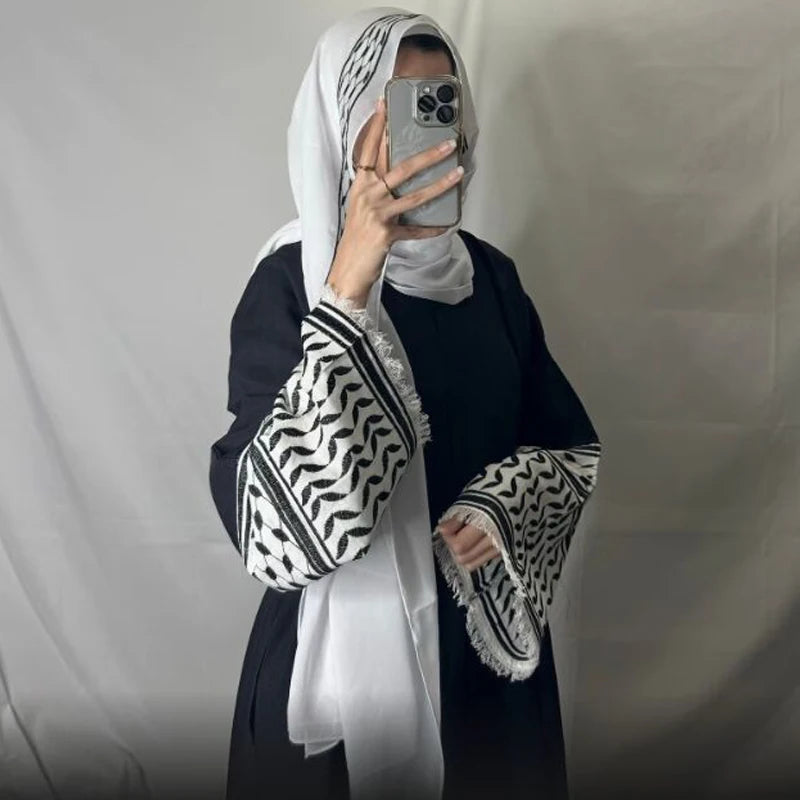 ABY043 Kefiyah Open Abaya Black and White