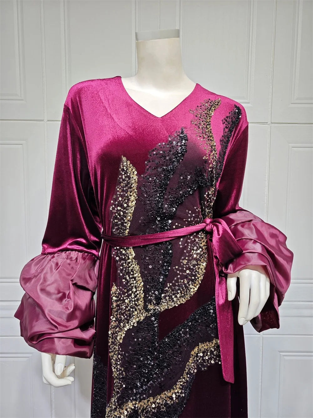 ABY11 Elegant Velvet Kaftan with Sequin Embellishments for Autumn/Winter