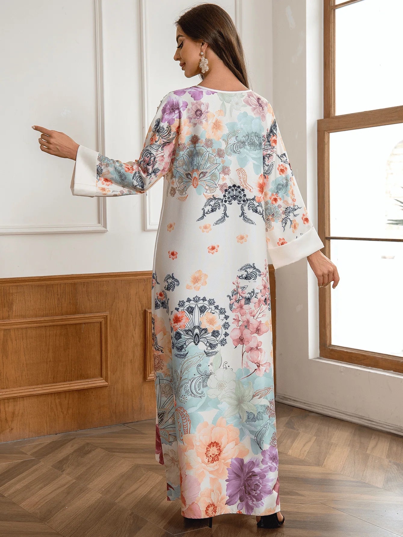 Majestic Paisley Print Abaya – Elegant Modest Dress for Eid & Ramadan (K6)